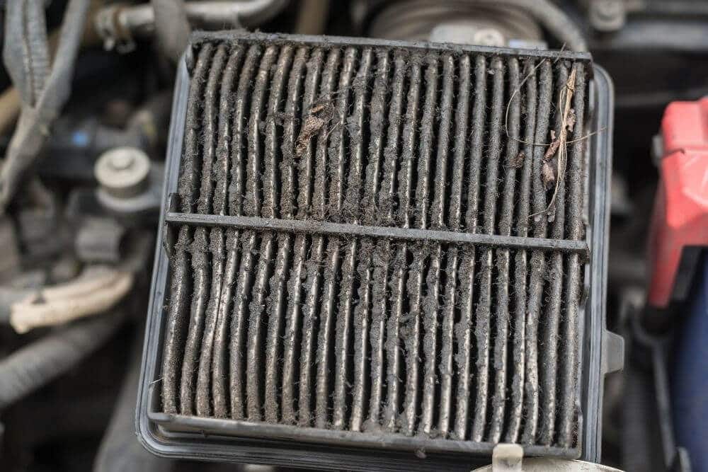 Don’t Leave a Clogged Oil Filter in Your Car’s Engine